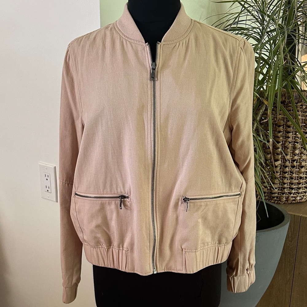 Banana Republic Bomber Jacket Women's size L Dusty Rose